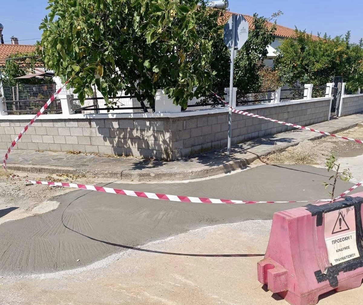 Δήμος Μαρώνειας- Σαπών: Αποκατάσταση δρόμων σε Σάπες, Διώνη και Αρίσβη (φωτος) Δήμος Μαρώνειας- Σαπών: Αποκατάσταση δρόμων σε Σάπες, Διώνη και Αρίσβη (φωτος)