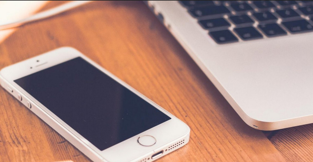 Ο σωστός τρόπος για να καθαρίσετε το smartphone, το laptop και το tablet σας χωρίς να τα καταστρέψετε Ο σωστός τρόπος για να καθαρίσετε το smartphone, το laptop και το tablet σας χωρίς να τα καταστρέψετε