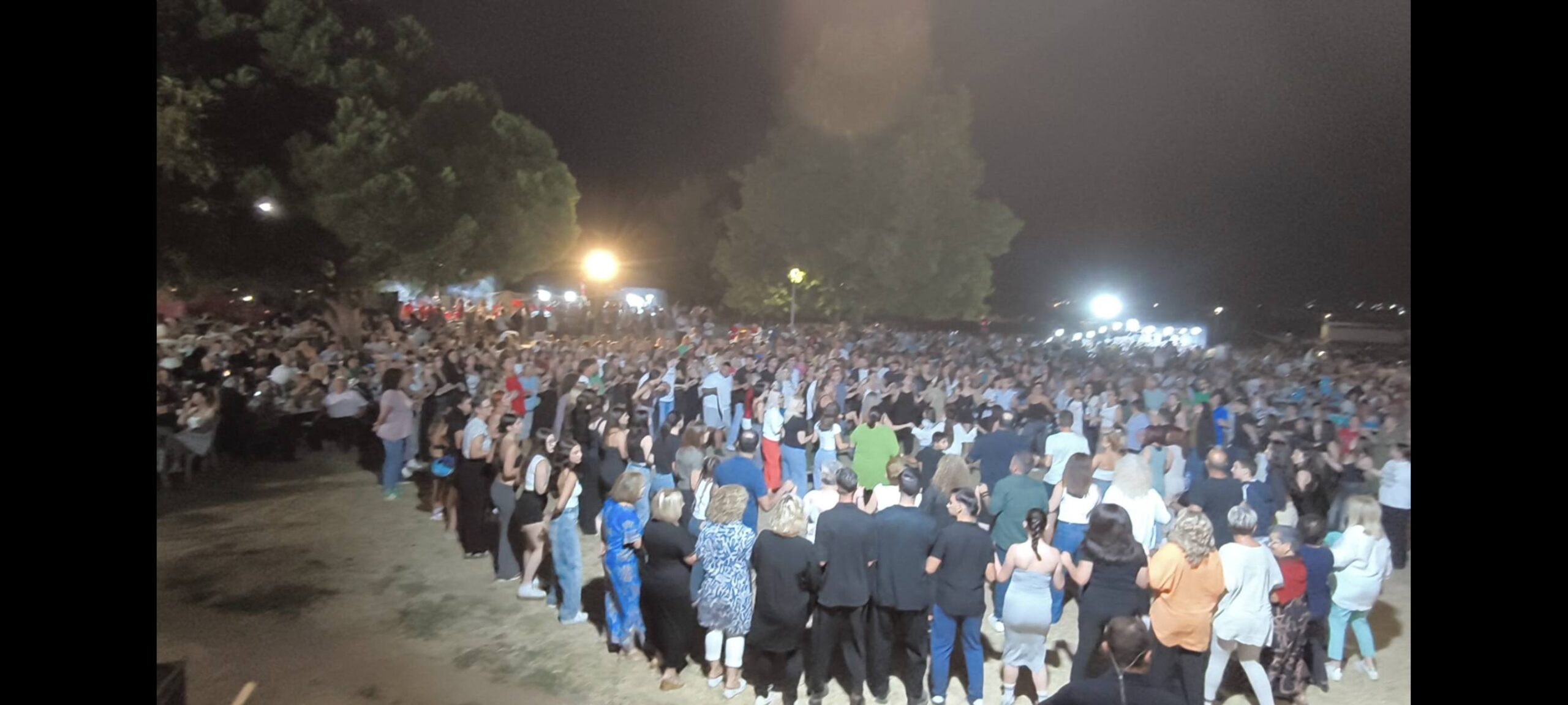 Μεγάλη επιτυχία σημείωσε το “3ο Αντάμωμα Αγάπης 2025” στον προαύλειο χώρο του Ι. Ν. Αγίου Κοσμά Αιτωλού Κομοτηνής Μεγάλη επιτυχία σημείωσε το “3ο Αντάμωμα Αγάπης 2025” στον προαύλειο χώρο του Ι. Ν. Αγίου Κοσμά Αιτωλού Κομοτηνής