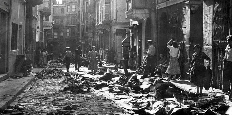 Ο Κωνσταντινουπόλεως Αθηναγόρας διατραγωδεί την κατά τα “Σεπτεμβριανά” του 1955″ Άλωση της πολιτικής Ρωμιοσύνης Ο Κωνσταντινουπόλεως Αθηναγόρας διατραγωδεί την κατά τα “Σεπτεμβριανά” του 1955″ Άλωση της πολιτικής Ρωμιοσύνης