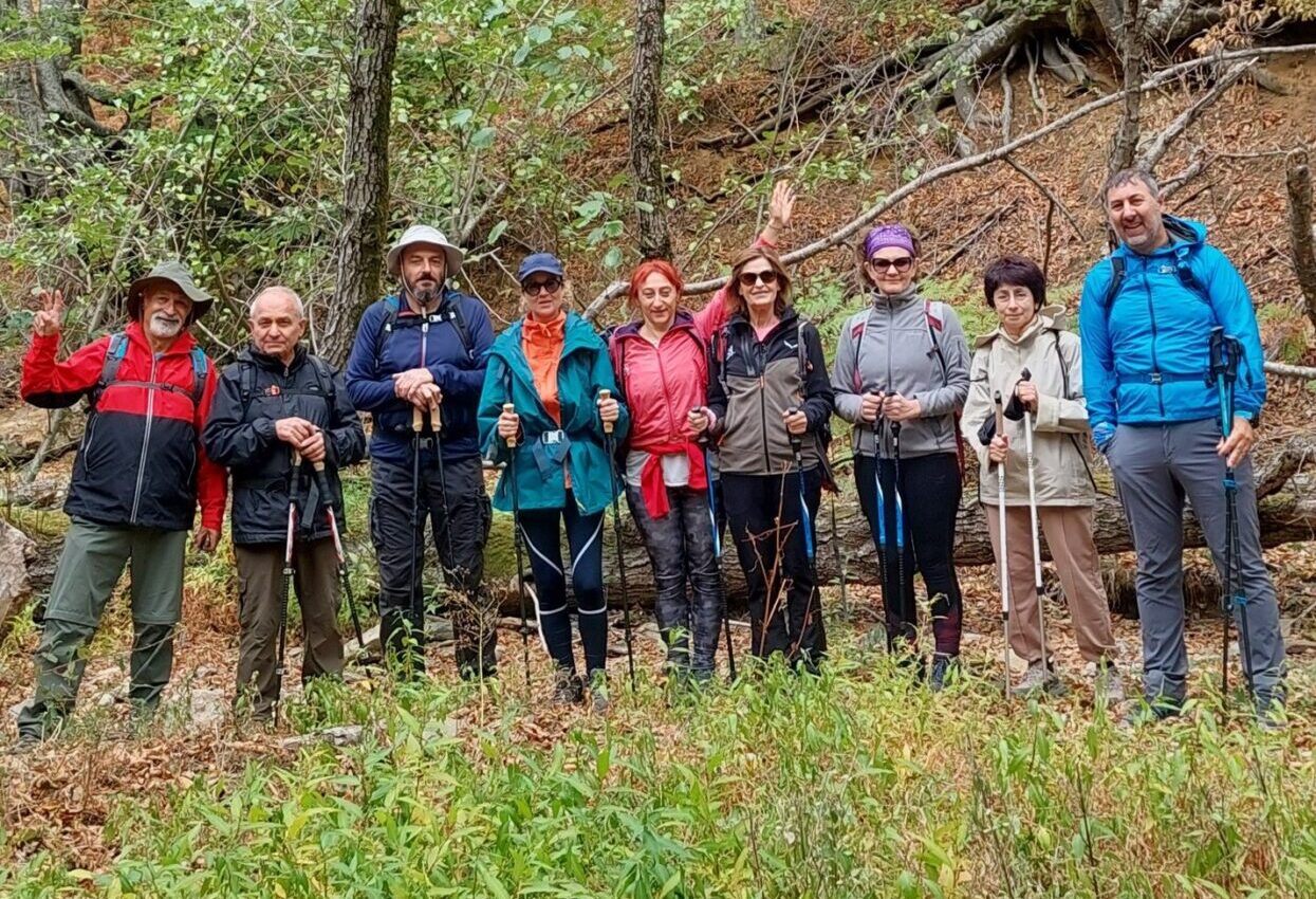 Κυριακάτικη εξόρμηση για τα μέλη του ΕΟΣ Κομοτηνής, στον Άνω Μύτικα κοντά στο Ε.Φ. Φρουρός (φωτος) Κυριακάτικη εξόρμηση για τα μέλη του ΕΟΣ Κομοτηνής, στον Άνω Μύτικα κοντά στο Ε.Φ. Φρουρός (φωτος)