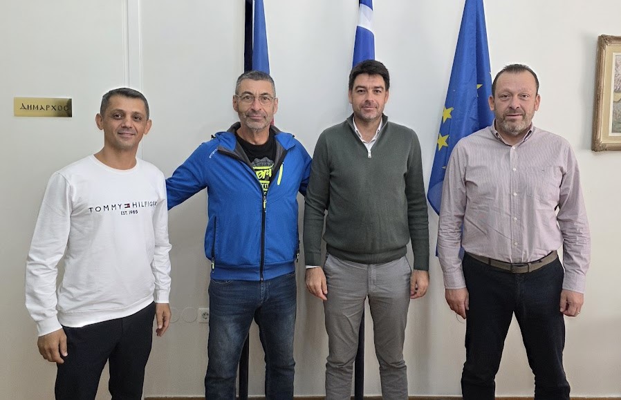 Με αντιπροσωπεία της Πανελλήνιας Ομοσπονδίας Tae Kwon Do συναντήθηκε ο Δήμαρχος Ξάνθης, Στράτος Κοντός