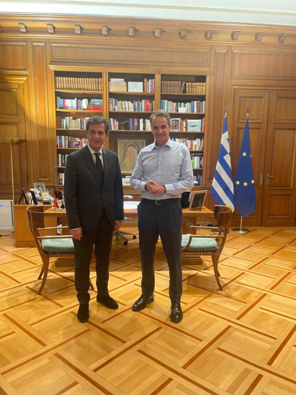 Συνάντηση με τον Πρωθυπουργό στο Μέγαρο Μαξίμου είχε ο Υφυπουργός Εσωτερικών, αρμόδιος για θέματα Μακεδονίας και Θράκης Συνάντηση με τον Πρωθυπουργό στο Μέγαρο Μαξίμου είχε ο Υφυπουργός Εσωτερικών, αρμόδιος για θέματα Μακεδονίας και Θράκης