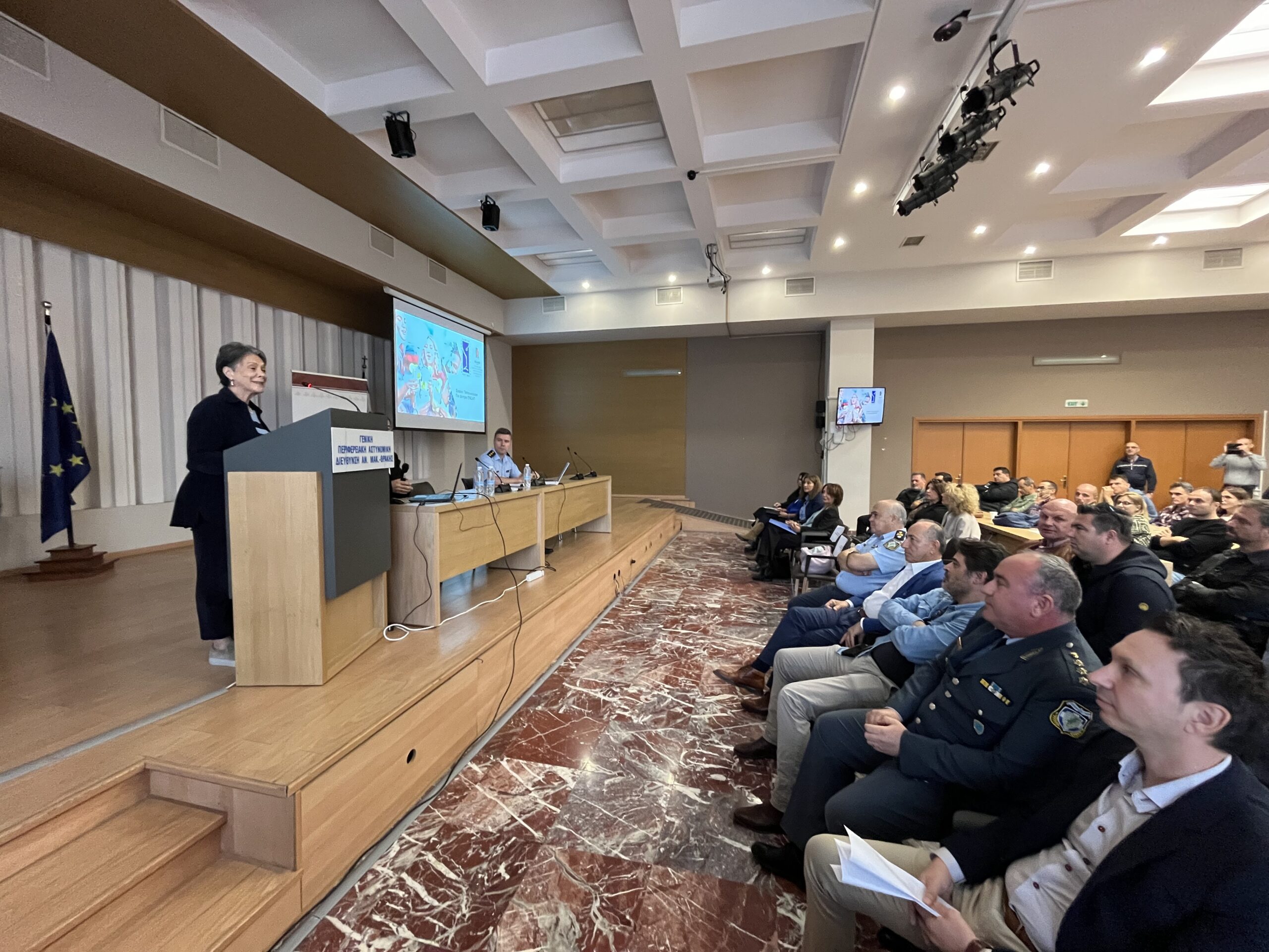 Η υψηλή φορολογία τροφοδοτεί το παράνομο εμπόριο αλκοολούχων ποτών Η υψηλή φορολογία τροφοδοτεί το παράνομο εμπόριο αλκοολούχων ποτών