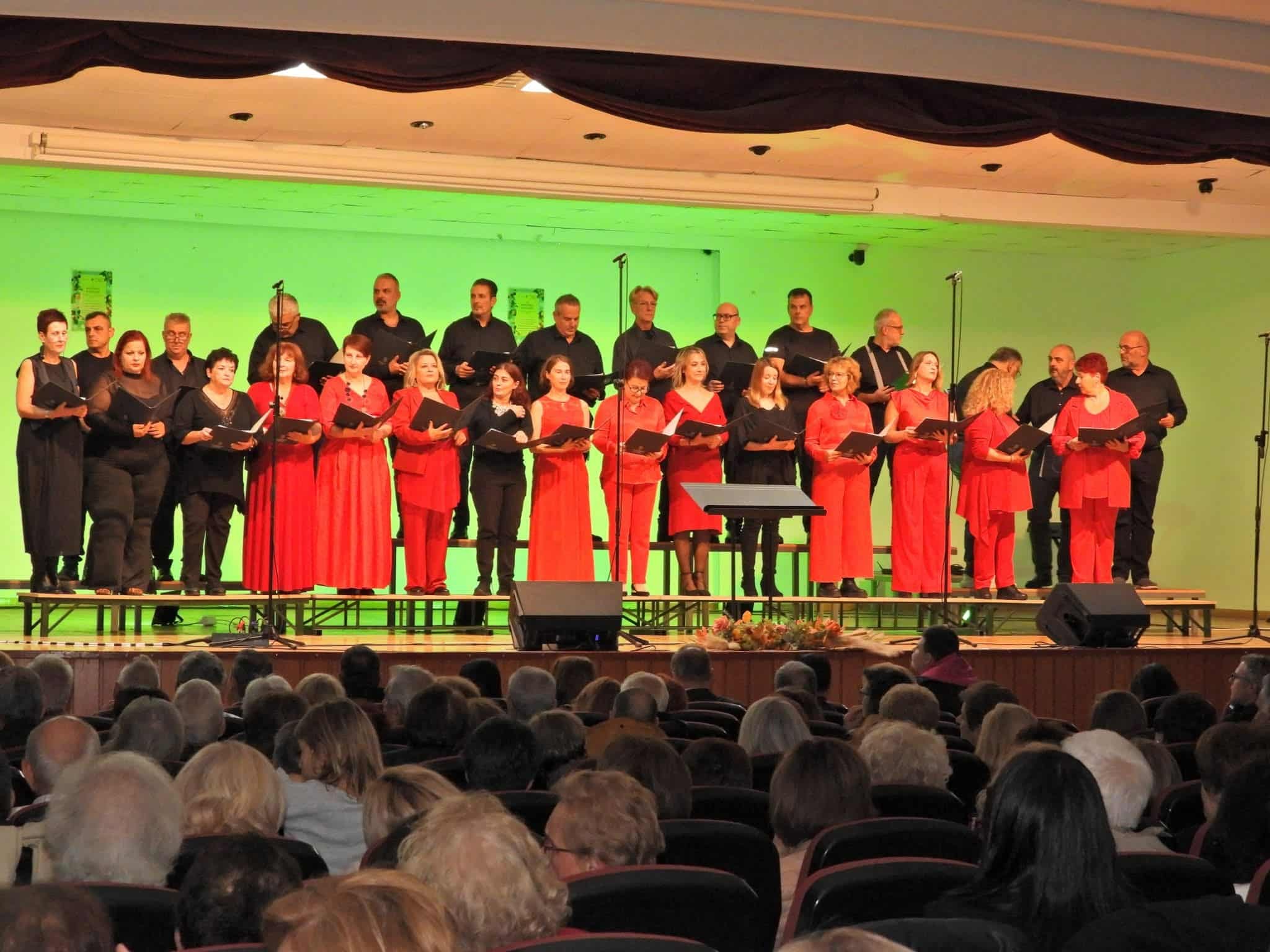 Η ECHO του Συλλόγου Εβριτών Ν.Ροδόπης στο 1ο Φεστιβάλ Χορωδιών της Έδεσσας (φωτος) Η ECHO του Συλλόγου Εβριτών Ν.Ροδόπης στο 1ο Φεστιβάλ Χορωδιών της Έδεσσας (φωτος)