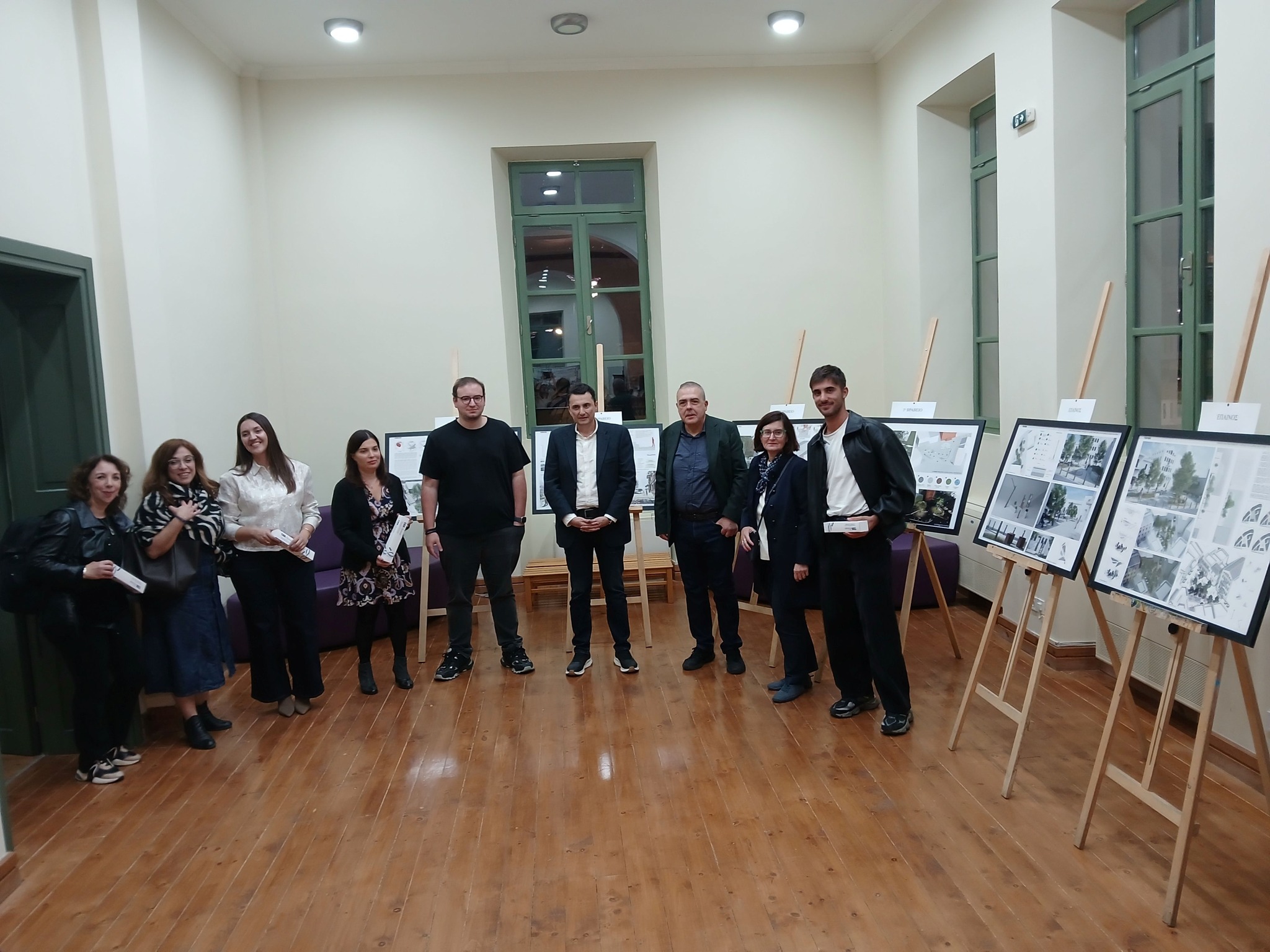 TEE Θράκης: Εκδήλωση στην Κομοτηνή για την απονομή βραβείων του Διαγωνισμού Ιδεών με θέμα “Ανάπλαση της πλατείας έμπροσθεν του κτιρίου του ΤΕΕ Θράκης” TEE Θράκης: Εκδήλωση στην Κομοτηνή για την απονομή βραβείων του Διαγωνισμού Ιδεών με θέμα “Ανάπλαση της πλατείας έμπροσθεν του κτιρίου του ΤΕΕ Θράκης”