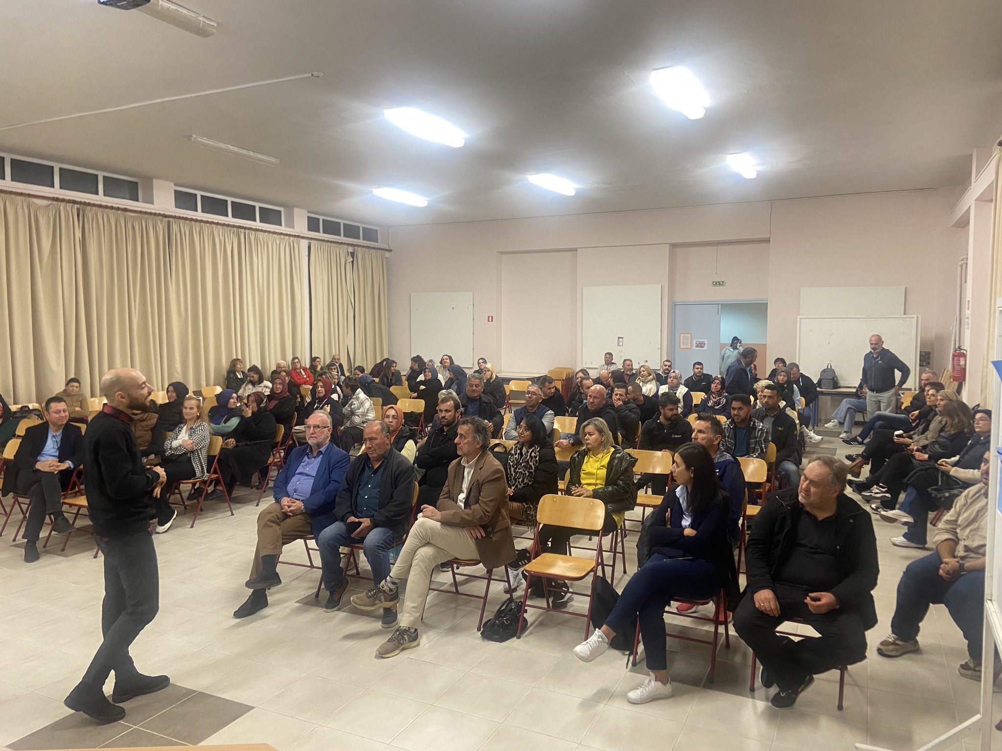 Δήμος Μαρώνειας- Σαπών: Ολοκληρώθηκε η εκδήλωση Δημιουργία Επιχείρησης: Ένας Χρηστικός Οδηγός