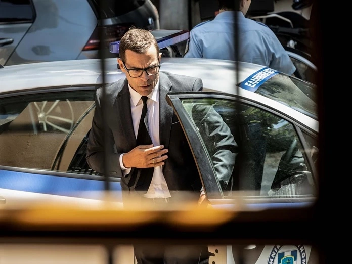 “Ο Δικαστής”: Τι θα συμβεί στα επόμενα επεισόδια της νέας σειράς του ΑΝΤ1- Ο Μανώλης θέλει να πάρει εκδίκηση