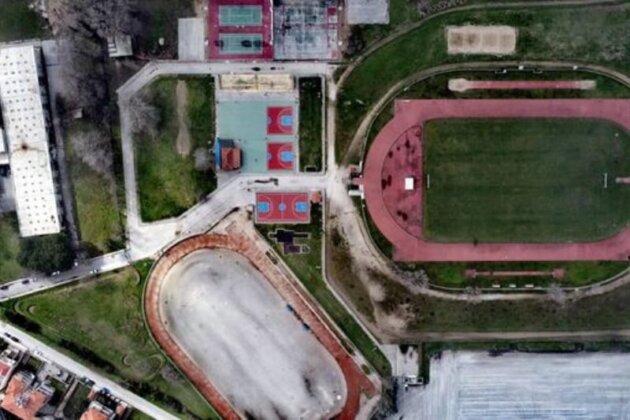 Νέα επιτροπή διοίκησης στο Πανθρακικό Στάδιο Κομοτηνής με επικεφαλής τον Γιώργο Κυμπαρίδη Νέα επιτροπή διοίκησης στο Πανθρακικό Στάδιο Κομοτηνής με επικεφαλής τον Γιώργο Κυμπαρίδη