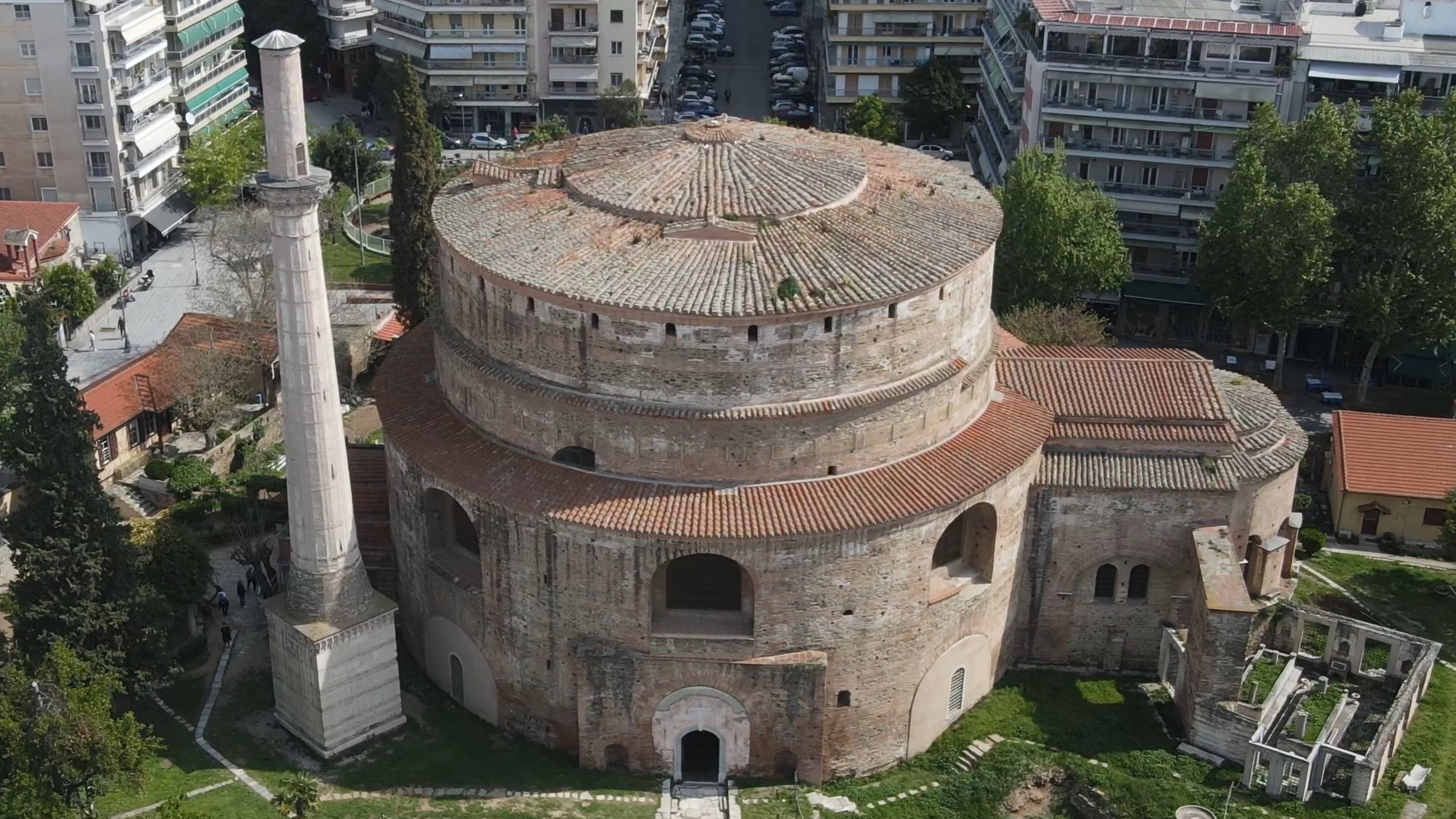 Η Ροτόντα της Θεσσαλονίκης: Ένα μνημείο που αφηγείται 17 αιώνες ιστορίας (βίντεο Η Ροτόντα της Θεσσαλονίκης: Ένα μνημείο που αφηγείται 17 αιώνες ιστορίας (βίντεο