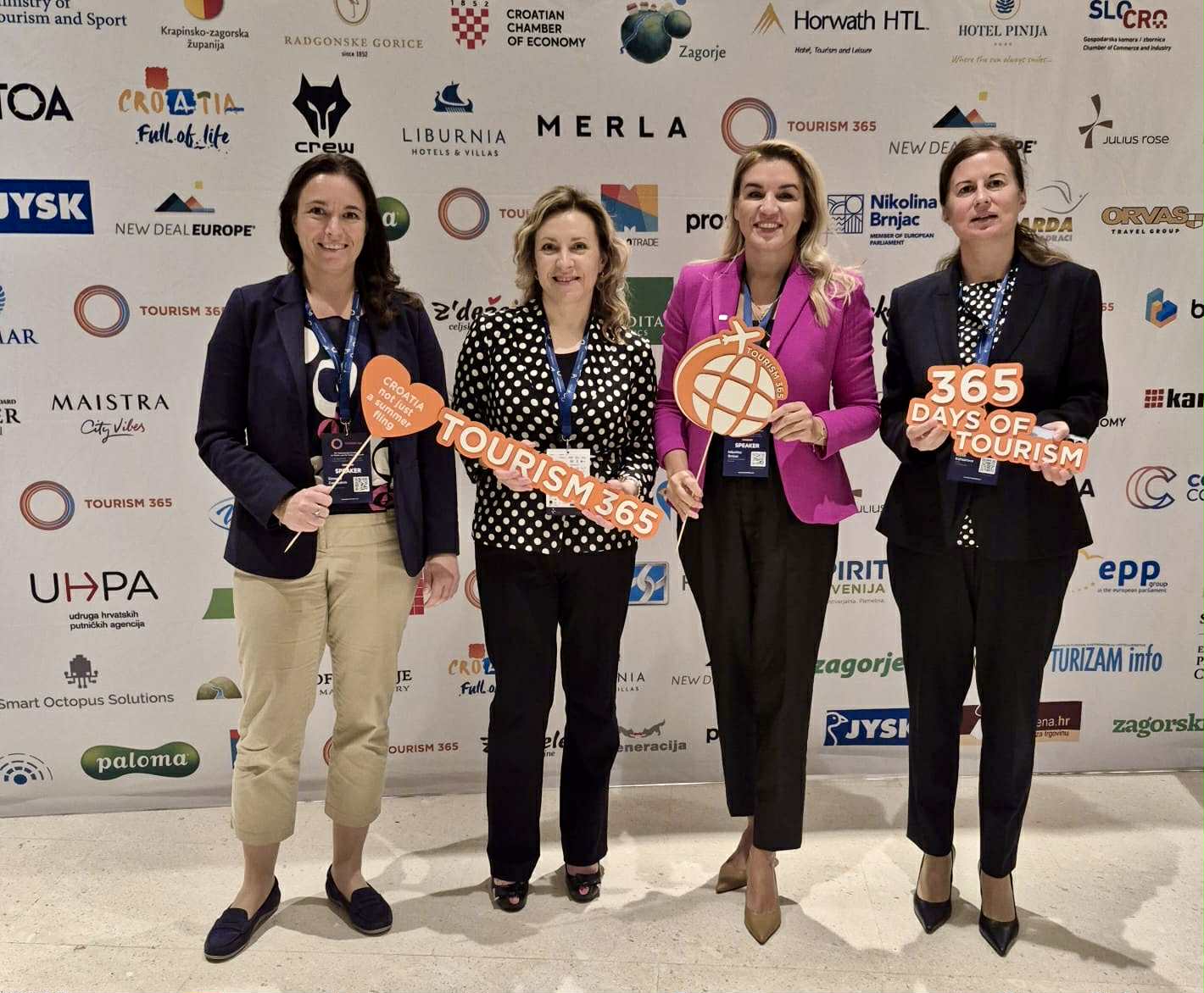 Πανελλήνιος Σύλλογος Ιαματικών Πηγών και Λουτροπόλεων Ελλάδας: Τα ιαματικά λουτρά στη Γαλλία: ένας τομέας που απειλείται αλλά αντιστέκεται Πανελλήνιος Σύλλογος Ιαματικών Πηγών και Λουτροπόλεων Ελλάδας: Τα ιαματικά λουτρά στη Γαλλία: ένας τομέας που απειλείται αλλά αντιστέκεται