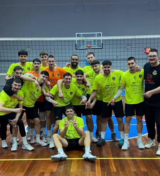 AEK – A2 Bόλεϊ : Σημαντική νίκη για την ανδρική ομάδα ! AEK – A2 Bόλεϊ : Σημαντική νίκη για την ανδρική ομάδα !