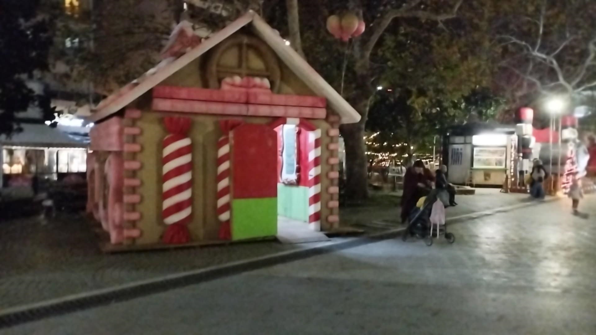 Χριστούγεννα στην Κομοτηνή με Santa’sToysFactory και εκδηλώσεις από 7 Δεκεμβρίου έως 3 Ιανουαρίου Χριστούγεννα στην Κομοτηνή με Santa’sToysFactory και εκδηλώσεις από 7 Δεκεμβρίου έως 3 Ιανουαρίου