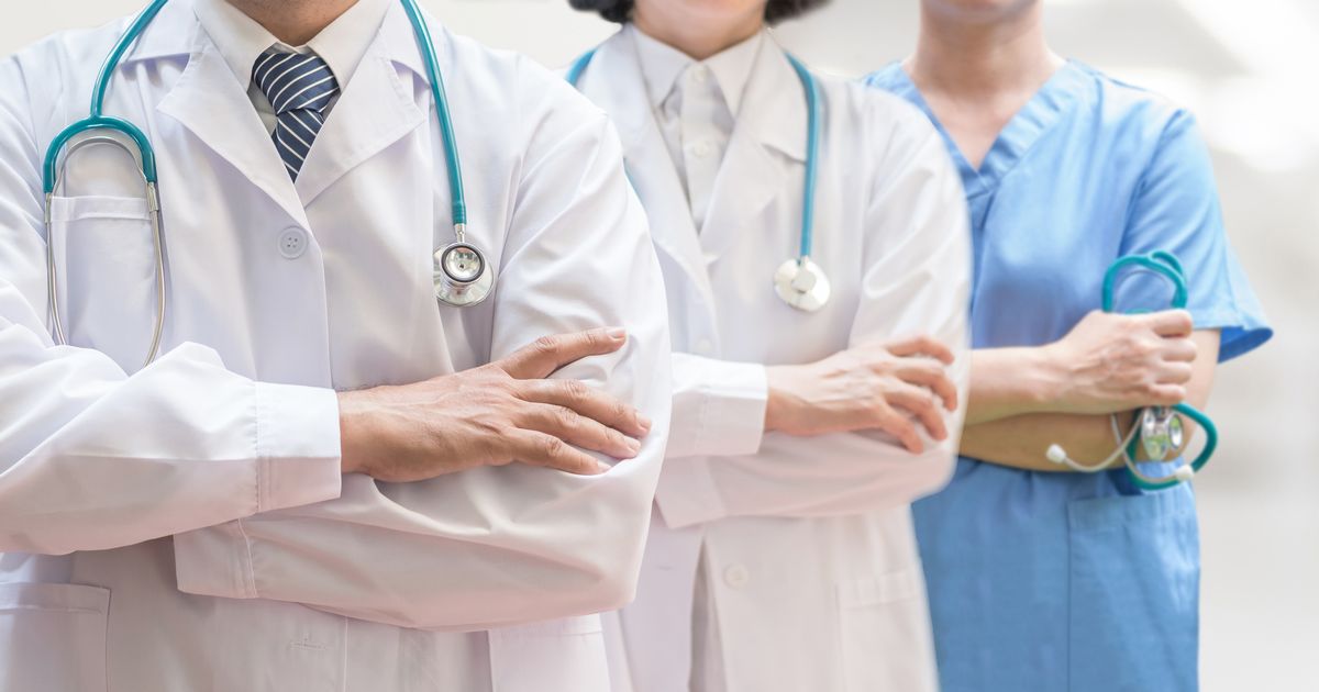 Ιατρική διαφήμιση: Επιτρέπεται ή όχι !; Για λίγους ή όλους !; Ιατρική διαφήμιση: Επιτρέπεται ή όχι !; Για λίγους ή όλους !;