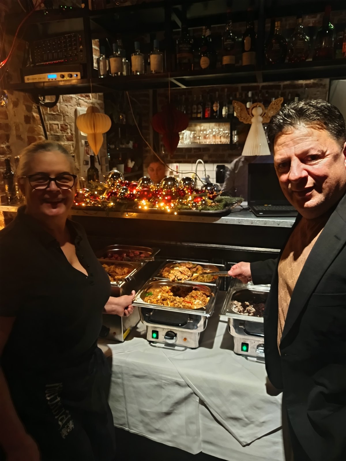 Η Περιφέρεια ΑΜΘ προωθεί τις τουριστικές διαδρομές και τη γαστρονομία της στη Φρανκφούρτη Η Περιφέρεια ΑΜΘ προωθεί τις τουριστικές διαδρομές και τη γαστρονομία της στη Φρανκφούρτη