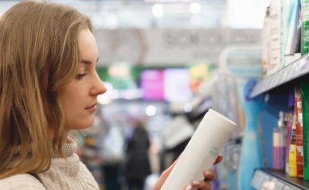 Ο ΕΟΦ ανακαλεί σαμπουάν και μάσκα μαλλιών- Τι λένε οι έλεγχοι