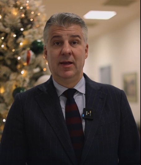 Χριστόδουλος Τοψίδης : “Η δύναμη της Περιφέρειάς μας είναι οι άνθρωποί της. Μαζί προχωράμε με ελπίδα & προοπτική. 🎄Καλά Χριστούγεννα και καλή χρονιά !”