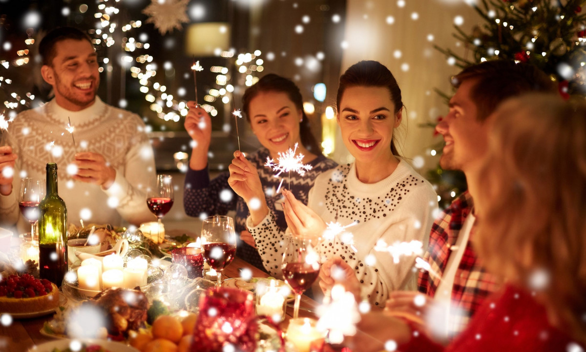 Ποια 4 ζώδια θα νιώσουν φέτος τη μαγεία των γιορτών πιο έντονα από όλους; Ποια 4 ζώδια θα νιώσουν φέτος τη μαγεία των γιορτών πιο έντονα από όλους;