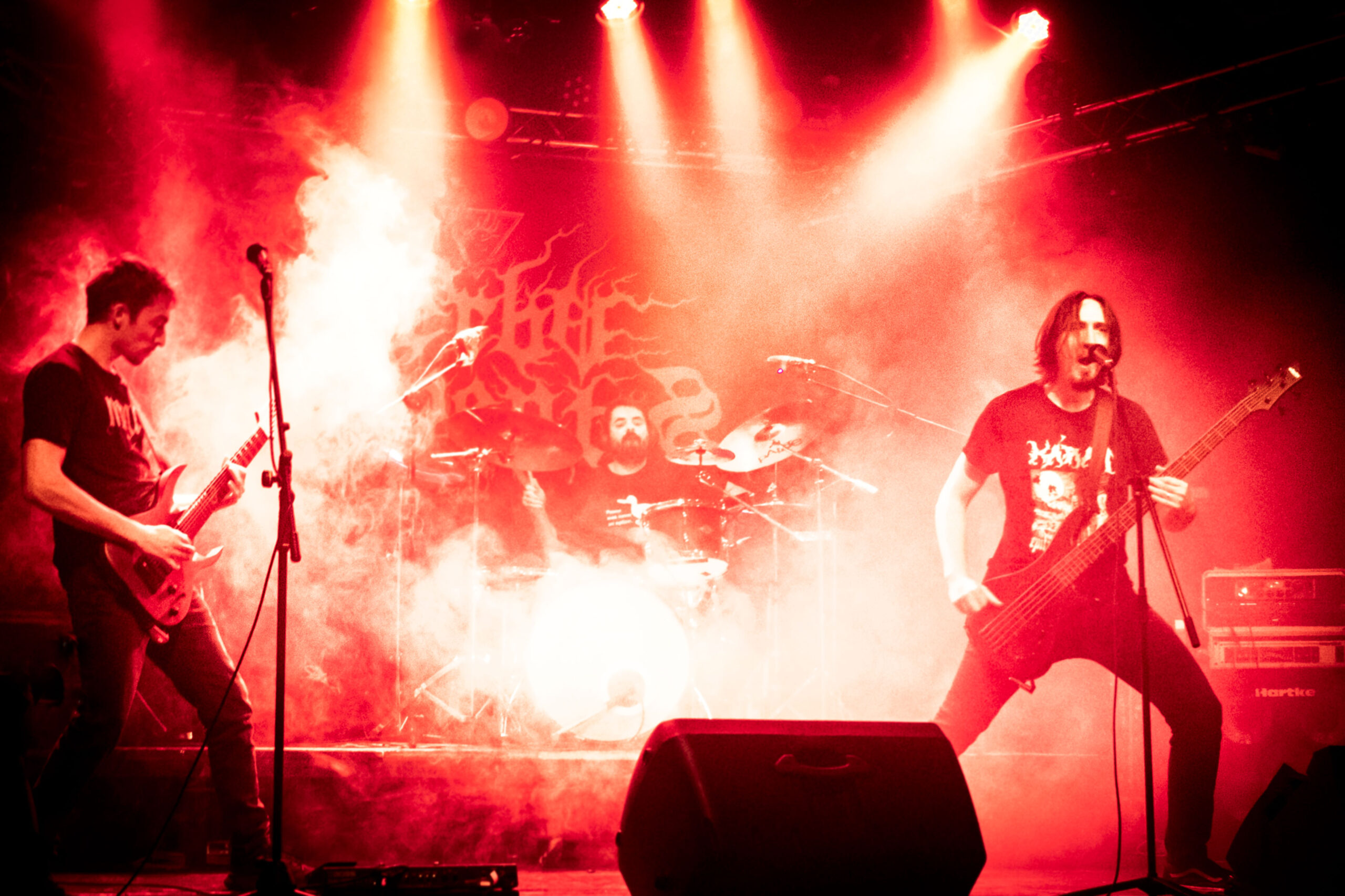 IN DAKHMA – Κυκλοφόρησαν Το Νέο Single “Territory” (Sepultura Cover) !