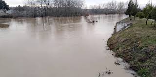 Πλημμύρισαν περιοχές στον Έβρο- Έσπασε η αντιπλημμυρική γέφυρα απ’ τα νερά Ερυθροποτάμου