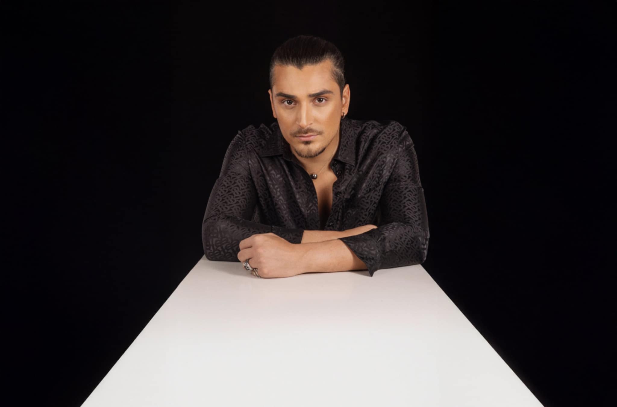 Ο Λευτέρης Κρίκης κάθε Πέμπτη στο «Ethos» ! Ο Λευτέρης Κρίκης κάθε Πέμπτη στο «Ethos» !