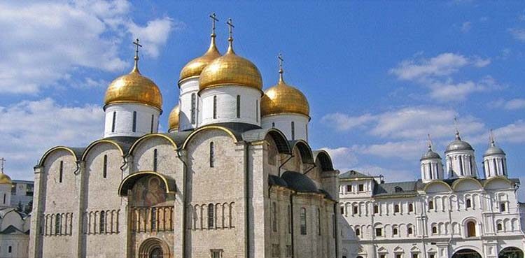 Φευ… τα ρουβλια του Κρεμλίνου- Ρωσικό Βατικάνειο πνεύμα- Ο Δουρειος ‘Ιππος της Ορθοδοξίας