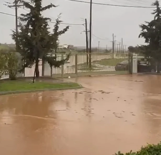 Μεγάλη Προσοχή!! Ήχησε στη Ροδόπη το 112!! Πλημμύρες σημειώνονται σε πολλά σημεία του Ν. Ροδόπης λόγω της καταρρακτώδους βροχής!! Μεγάλη Προσοχή!! Ήχησε στη Ροδόπη το 112!! Πλημμύρες σημειώνονται σε πολλά σημεία του Ν. Ροδόπης λόγω της καταρρακτώδους βροχής!!