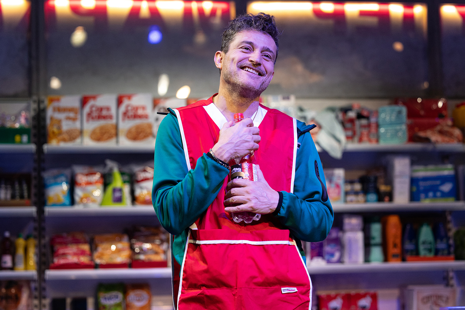 ΔΗΠΕΘΕ Καβάλας- Θέατρο Αντιγόνη Βαλάκου: B’ καλλιτεχνική περίοδος 2025 – 2026 «Vanya» του Simon Stephens ΔΗΠΕΘΕ Καβάλας- Θέατρο Αντιγόνη Βαλάκου: B’ καλλιτεχνική περίοδος 2025 – 2026 «Vanya» του Simon Stephens