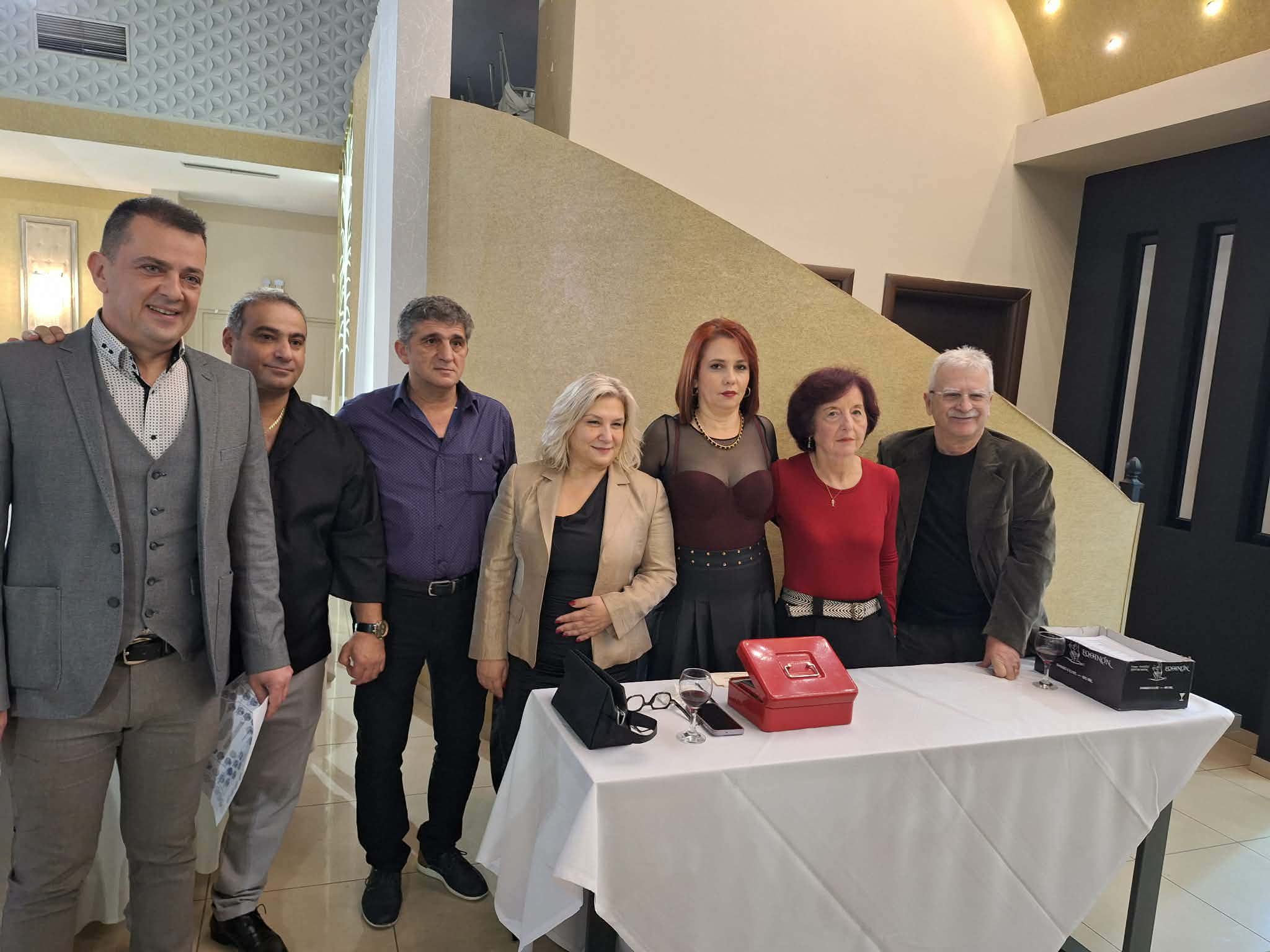 Με επιτυχία πραγματοποιήθηκε ο ετήσιος χορός του Πολιτιστικού Συλλόγου των Απανταχού Κιζαριωτών “Ο Πόντος” (videos+φωτος)