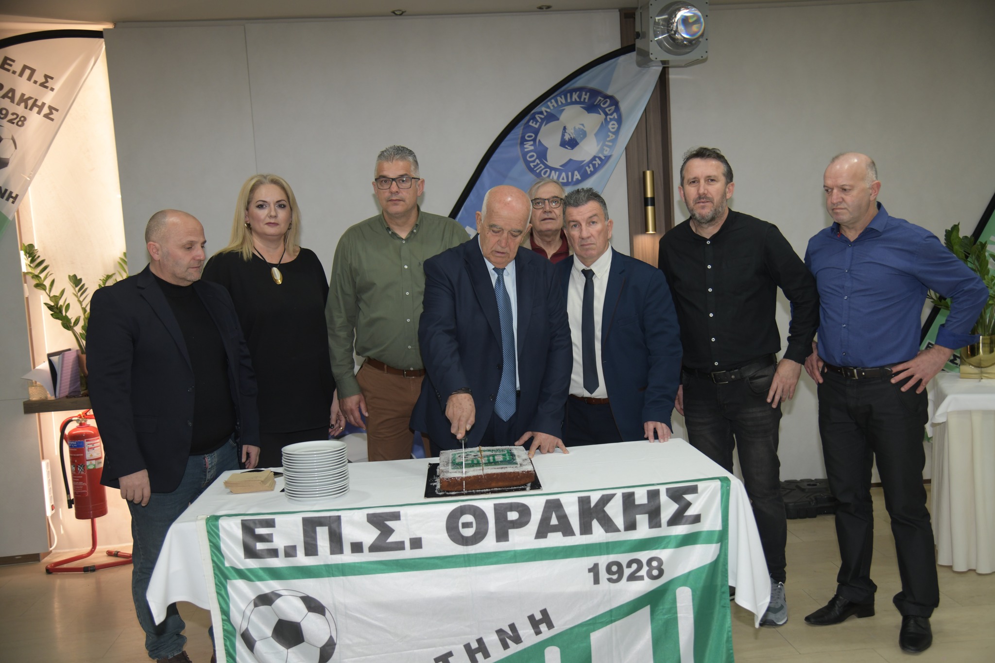 Έκοψε τη  βασιλόπιτά της  η ΕΠΣ Θράκης στο «Chris & Eve» στην Κομοτηνή (φωτος+video)