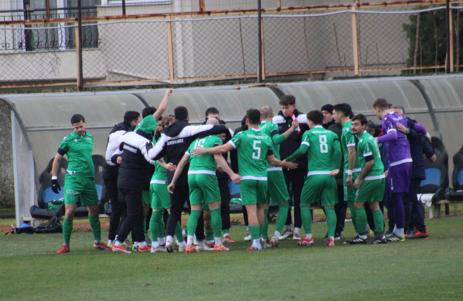 «Κόλλησαν» στη… λάσπη και στο μηδέν στο ντέρμπι του ΔΑΚ (video)