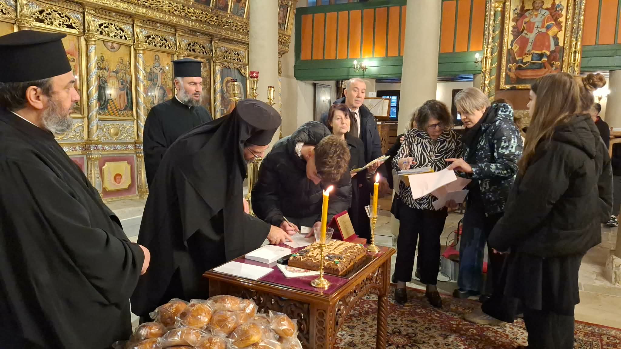 Σύλλογος Πολυτέκνων Ν.Ροδόπης: Κοπή πίτας και βράβευση παιδιών του συλλόγου για την εισαγωγή τους στο πανεπιστήμιο (φώτος +video)