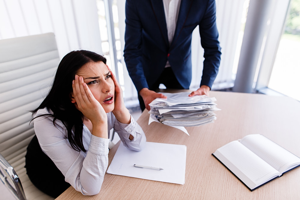 Δουλειά και άγχος: Η απλή νοητική αλλαγή που μπορεί να μειώσει το καθημερινό στρες