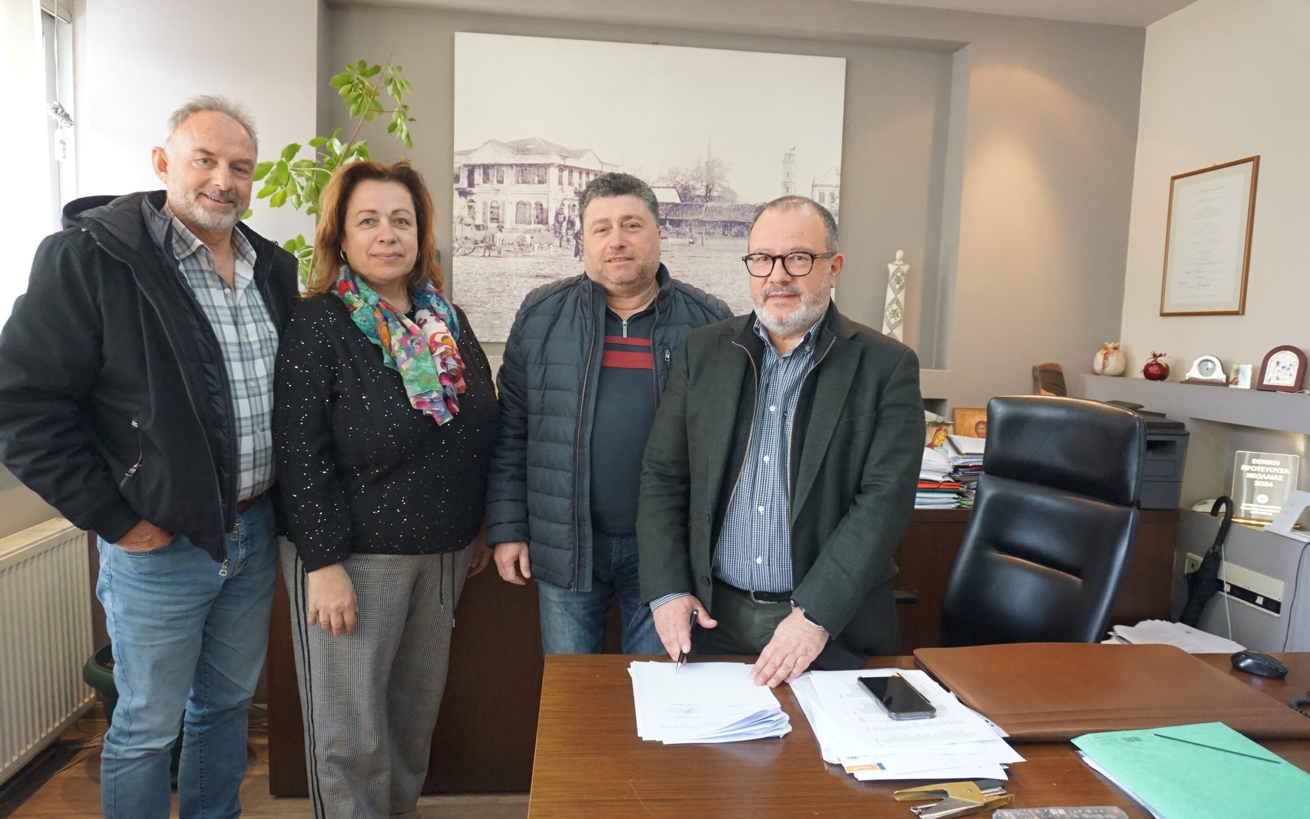 Υπογραφή σύμβασης έργου «Συντήρηση εσωτερικής οδοποιίας πόλης Κομοτηνής»