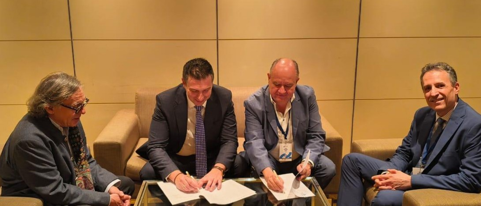 Υπογραφή Μνημονίου Συνεργασίας μεταξύ της Γενικής Γραμματείας Επικοινωνίας και Ενημέρωσης και του ΕΚΕΤΑ στο περιθώριο του 1ου Alitheia Forum