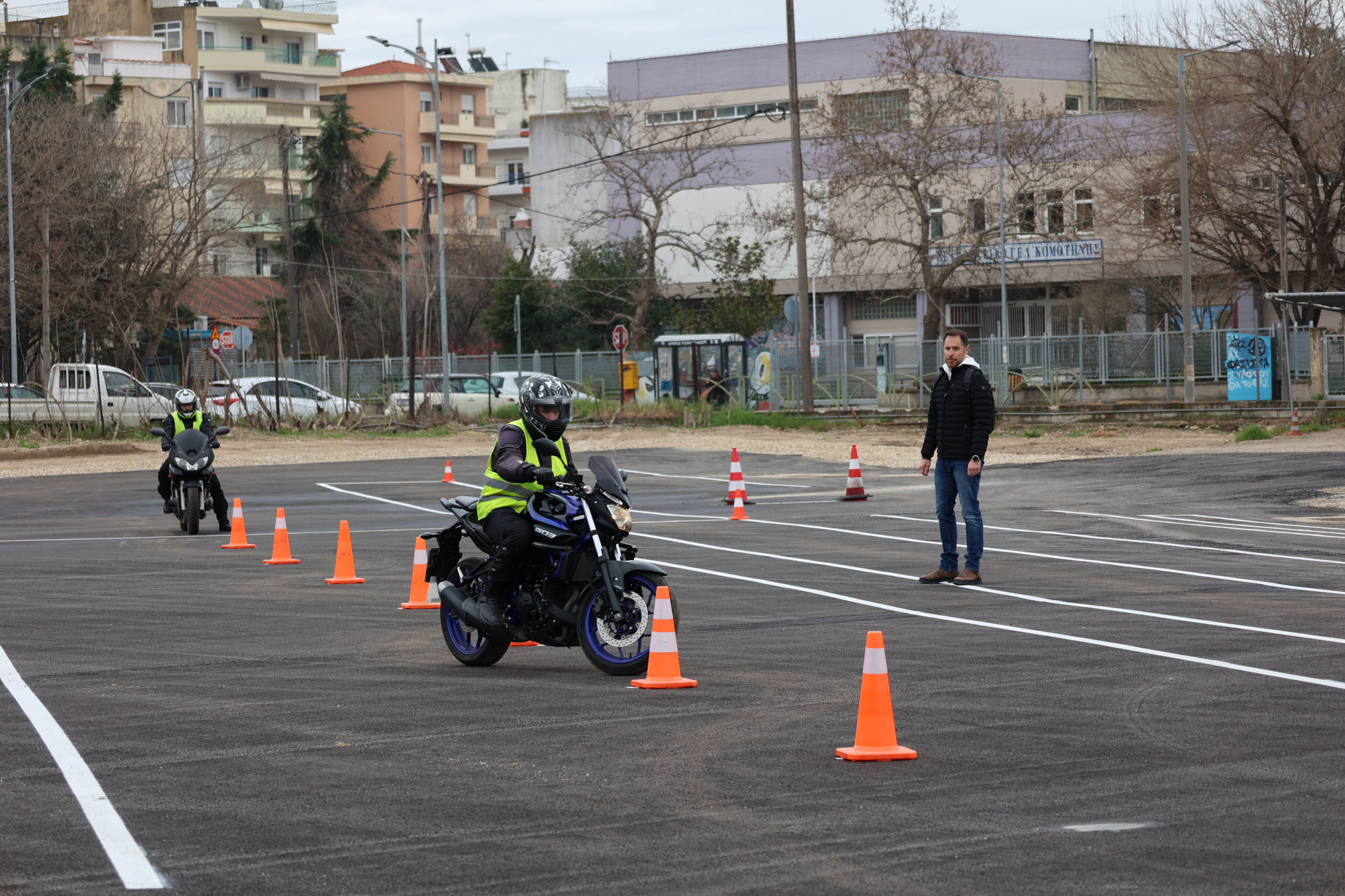 Ξεκίνησε τη λειτουργία της η νέα πίστα εξετάσεων υποψηφίων οδηγών δικύκλων στην Κομοτηνή Ξεκίνησε τη λειτουργία της η νέα πίστα εξετάσεων υποψηφίων οδηγών δικύκλων στην Κομοτηνή