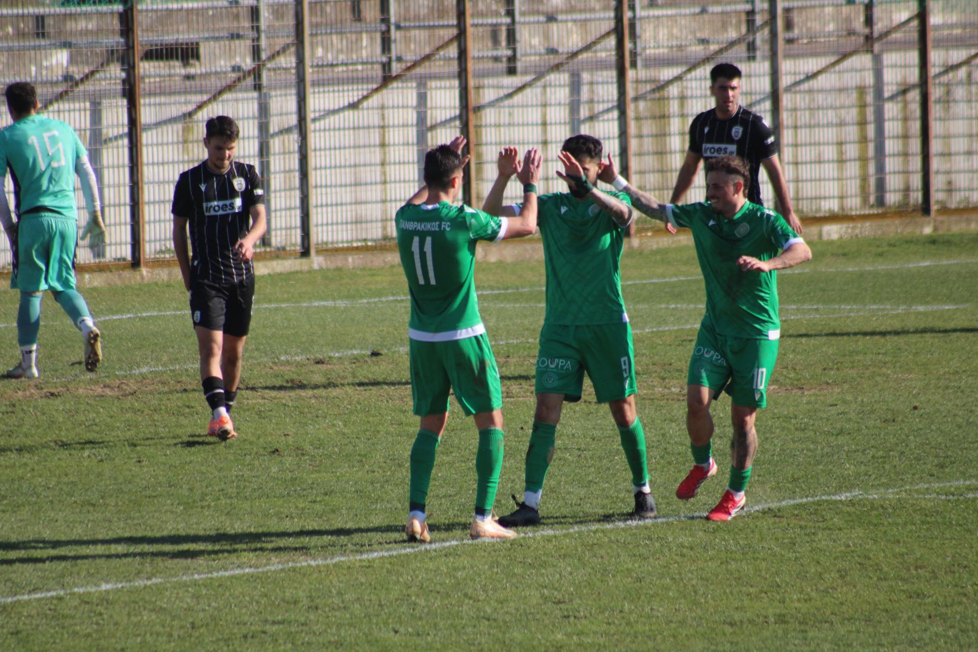 Γ’ Εθνική: Αυτοκτονία Ξάνθης, πανηγυρίζουν για την πρωτιά στον Πανθρακικό, υποβιβάσθηκε μαθηματικά ο Ορέστης! Τα αποτελέσματα, οι σκόρερ και η τελική βαθμολογία Γ’ Εθνική: Αυτοκτονία Ξάνθης, πανηγυρίζουν για την πρωτιά στον Πανθρακικό, υποβιβάσθηκε μαθηματικά ο Ορέστης! Τα αποτελέσματα, οι σκόρερ και η τελική βαθμολογία