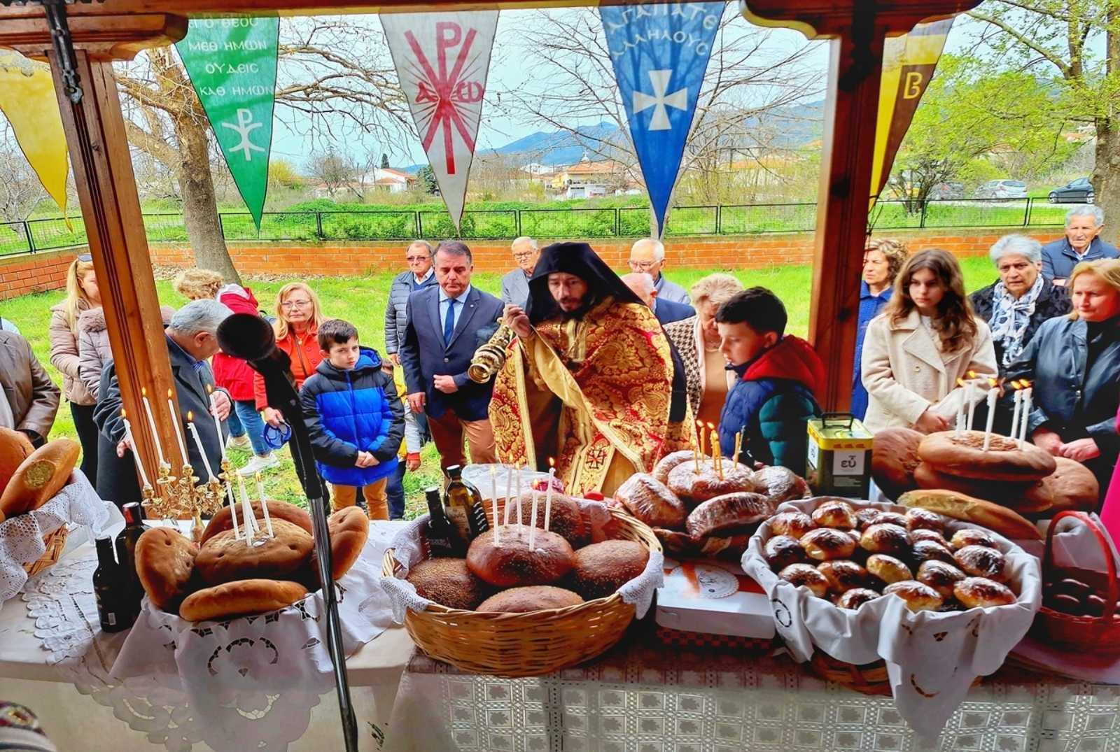 Εορτασμός των Νεοφανών Αγίων Ραφαήλ, Νικολάου και Ειρήνης στον Πολύανθο Δήμου Ιάσμου Εορτασμός των Νεοφανών Αγίων Ραφαήλ, Νικολάου και Ειρήνης στον Πολύανθο Δήμου Ιάσμου