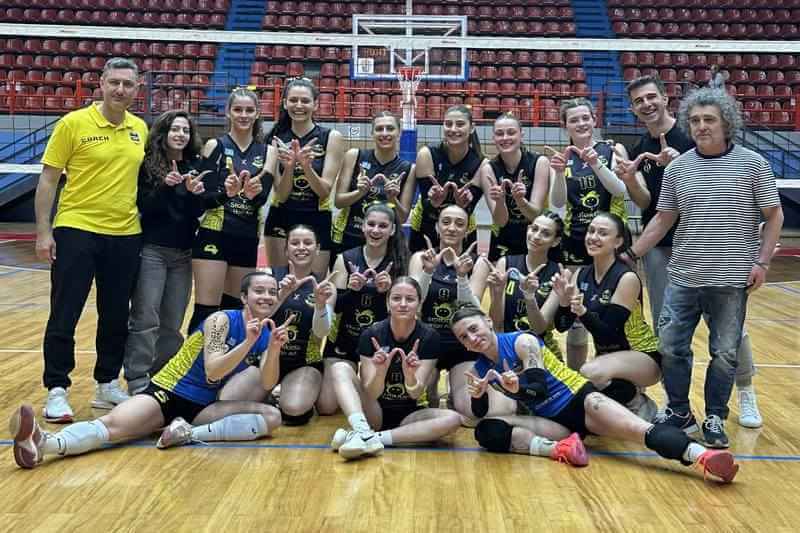 Στην Α2 γυναικών τα κορίτσια της ΑΕ Κομοτηνής νικώντας με 3-1 τα Γιάννενα!