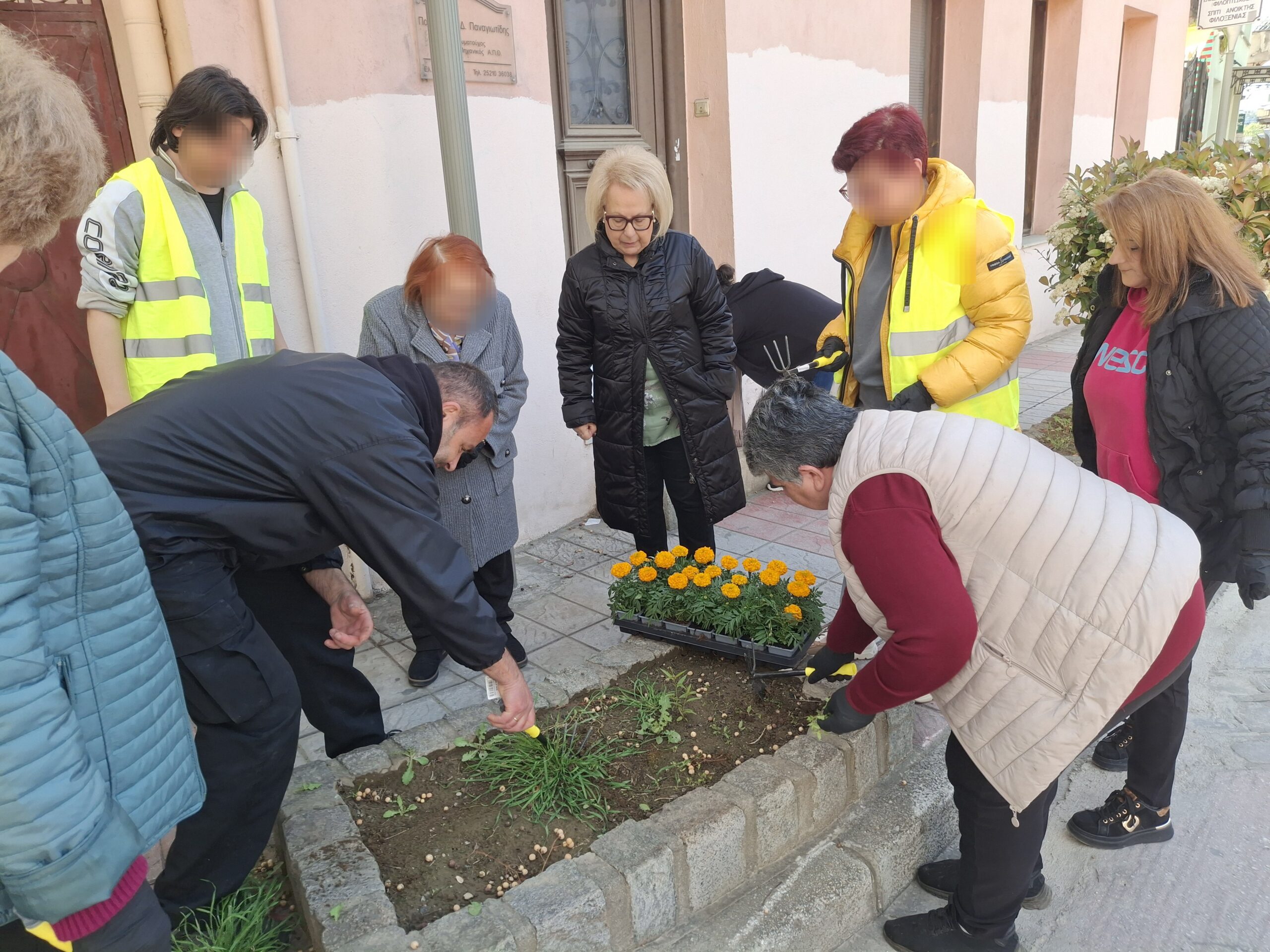 Από την Ένωση Κυριών Δράμας-Σ.Α.Φ. Συμμετοχή σε δράση του Δήμου Δράμας για την Παγκόσμια Ημέρα Γης