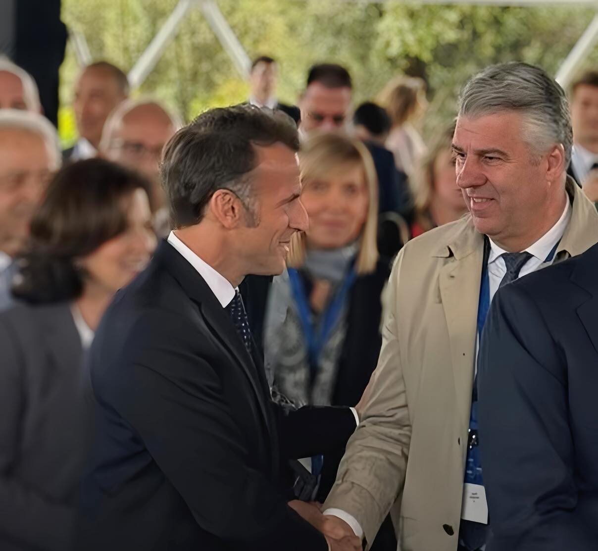 Συμμετοχή του περιφερειάρχη ΑΜΘ, Χριστόδουλου Τοψίδη, στο Ελληνογαλλικό Οικονομικό Φόρουμ στην Αθήνα, παρουσία του Κυριάκου Μητσοτάκη και του προέδρου της Γαλλικής Δημοκρατίας Εμμανουέλ Μακρόν