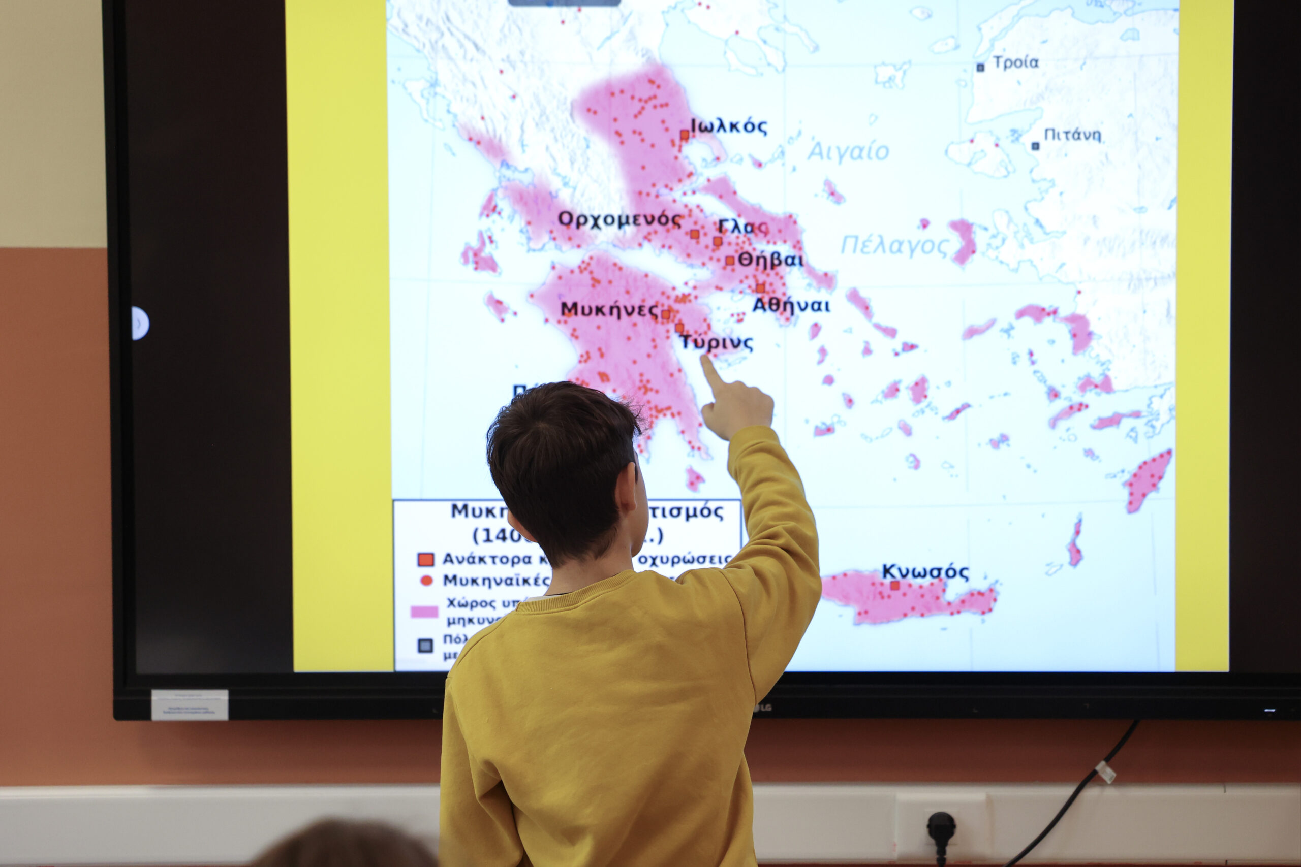 Αντίστροφη μέτρηση  για τις εξετάσεις εισαγωγής στα Δημόσια Ωνάσεια Σχολεία