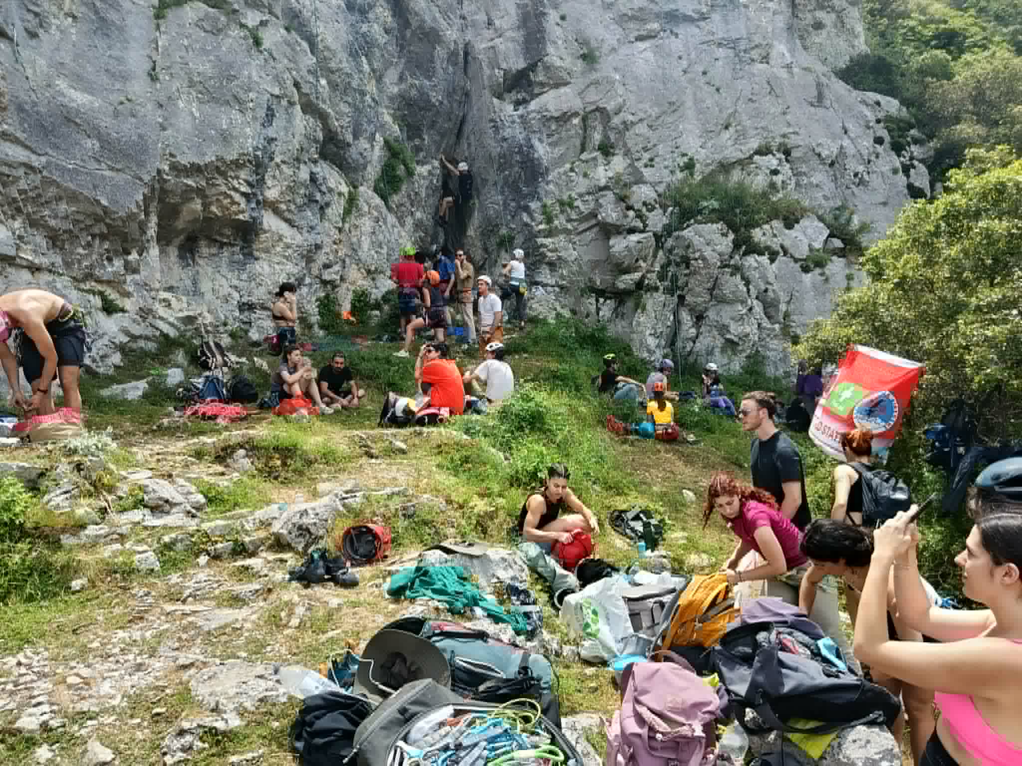 Με απόλυτη επιτυχία το 4ο Αναρριχητικό Φεστιβάλ Γαλάνης που διοργάνωσαν οι Ορειβατικοί Σύλλογοι της ΠΑΜΘ (φωτος)