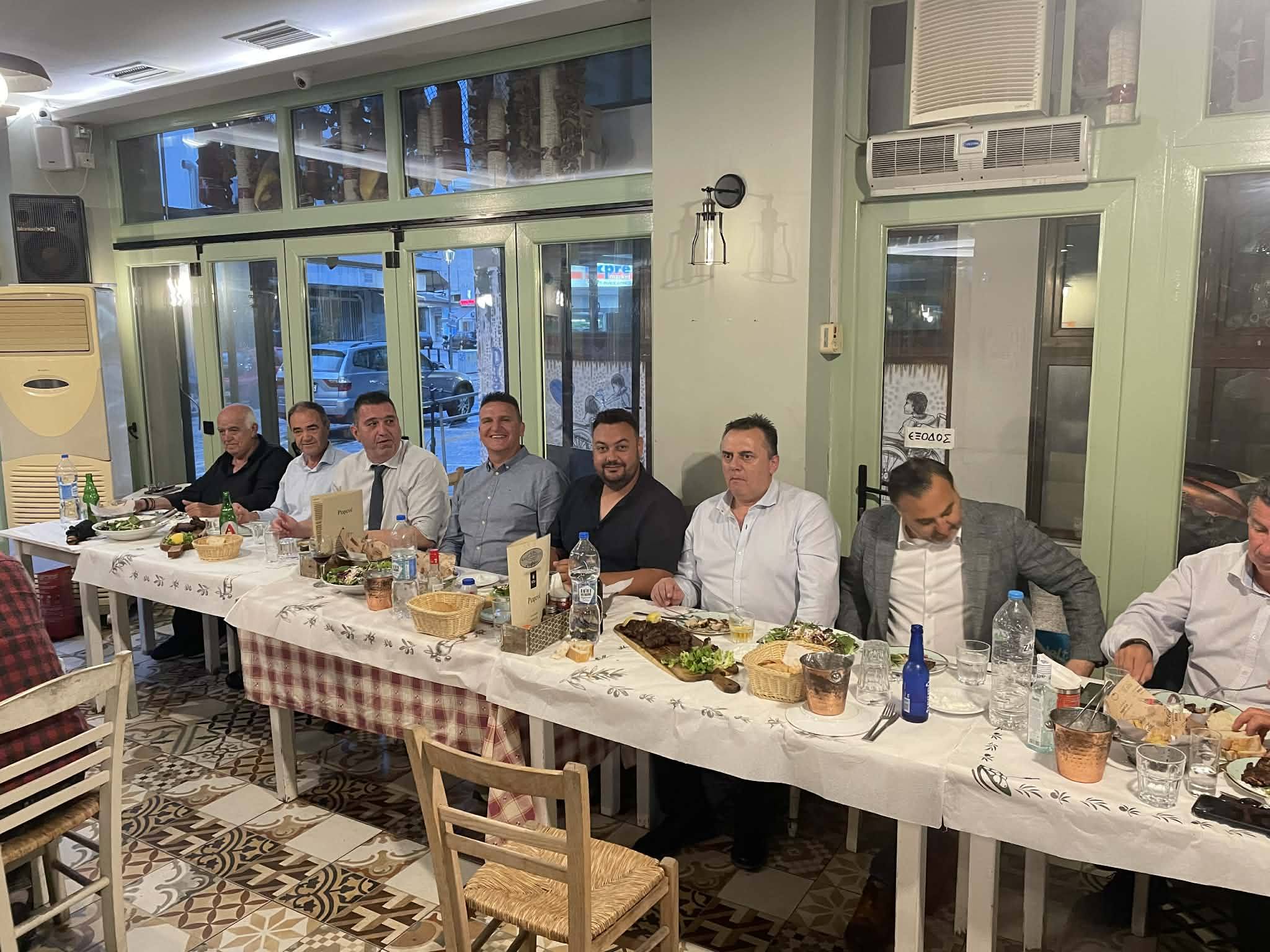 Σε κλίμα γιορτής το δείπνο πριν τον 49ο Τελικό Κυπέλλου ΕΠΣ Θράκης!! (φωτος) Σε κλίμα γιορτής το δείπνο πριν τον 49ο Τελικό Κυπέλλου ΕΠΣ Θράκης!! (φωτος)