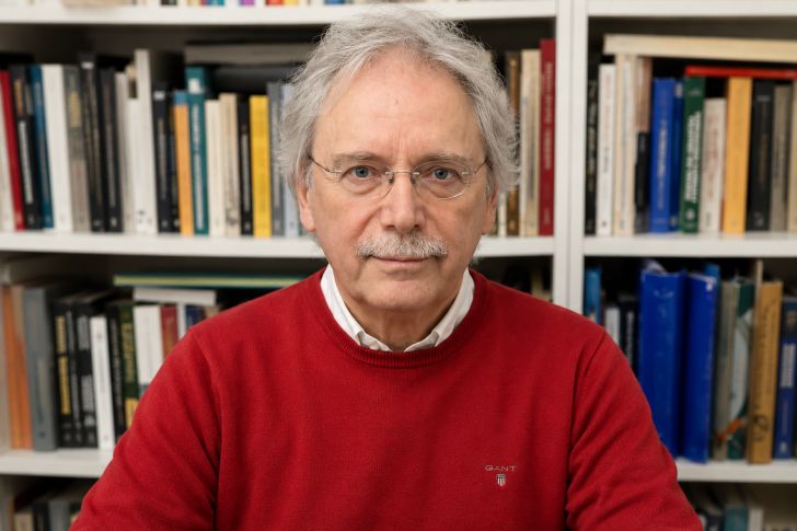 Άρης Γ. Μαυρομμάτης: «Η Τεχνητή Νοημοσύνη δεν είναι ένα νέο τεχνολογικό εργαλείο, αλλά πολιτισμικό γεγονός» Άρης Γ. Μαυρομμάτης: «Η Τεχνητή Νοημοσύνη δεν είναι ένα νέο τεχνολογικό εργαλείο, αλλά πολιτισμικό γεγονός»