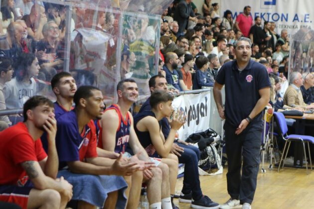 Φταίει η… διαιτησία στην Ελευθερούπολη για τον αποκλεισμό: «Μια βδομάδα να παίζαμε, πάλι θα χάναμε στην Κομοτηνή, ο ΓΑΣ είχε διπλάσιες βολές»