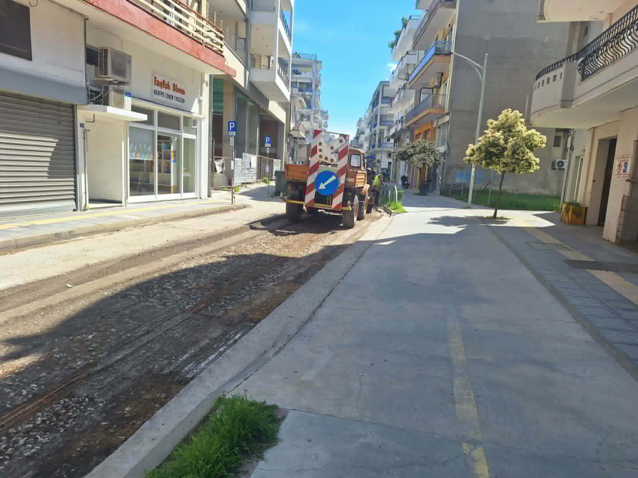 Κομοτηνή: Ξεκίνησε η ασφαλτόστρωση στην Οδό Νικολάου Ζωίδη