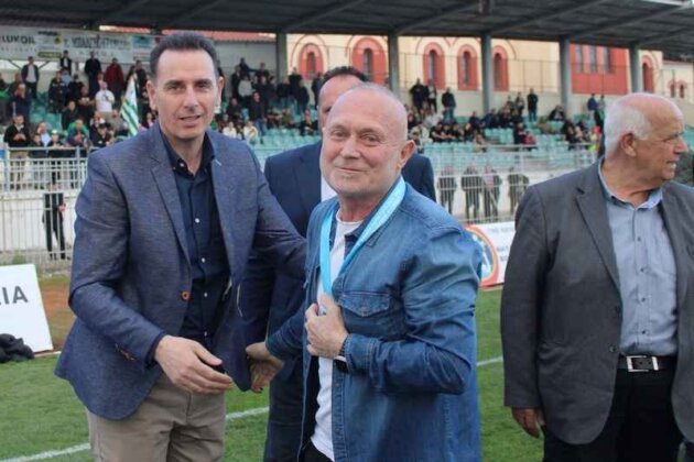 Ο μεγαλομέτοχος Νίκος Παχούμης προανήγγειλε 10 μεταγραφές «πρώτης γραμμής» στον Πανθρακικό Ο μεγαλομέτοχος Νίκος Παχούμης προανήγγειλε 10 μεταγραφές «πρώτης γραμμής» στον Πανθρακικό