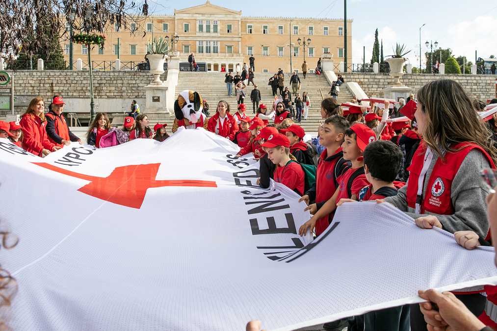Ελληνικός Ερυθρός Σταυρός: Προειδοποιητικά σημάδια και δυνατότητες πρόληψης εφηβικής κατάθλιψης & τάσης αυτοκτονίας