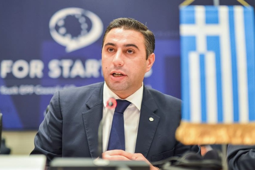 ΟΕΕ: Ο Σάκης Ιωαννίδης νέος Πρόεδρος της ΟΚΕ ΟΕΕ: Ο Σάκης Ιωαννίδης νέος Πρόεδρος της ΟΚΕ